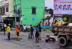 Kerusakan Jalan Nasional di Kota Tebing Tinggi Mulai di Perbaiki