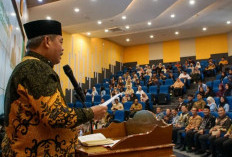 Bursah Zarnubi Bupati Kabupaten Lahat Jadi Dosen Tamu di UIN Raden Fatah