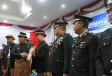 Mantap! Polres Lahat Terima Penghargaan dari Gubernur Sumsel dan Bupati Lahat pada HUT ke-156 Kabupaten Lahat