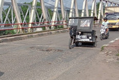 Jalan Lintas Empat Lawang Banyak Berlubang, Pemudik Was-was