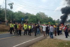 Tolak Pleno KPU, Massa di Empat Lawang Sempat Blokir Jalinsum