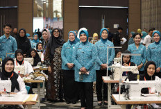 Ibu Rumah Tangga Dapat Bekal Wirausaha dari Pelatihan Menjahit PKK