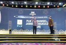 PLN UID S2JB Raih Penghargaan Outstanding Social Engagement & Corporate Action di Ajang CNN Awards