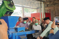 Bupati-Wabup Lahat Kunjungi Pabrik Kelapa Sawit Pertama