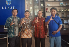 Ketua Umum MD KAHMI Lahat dan Panitia Musda Temui Sekda Lahat Izromaita, Ini Yang Disampaikan