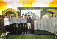 Harmoni Silaturahmi di Hari Raya: Ketua DPRD Empat Lawang Hadiri Open House Ketua DPRD Sumsel