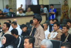 7 Bulan Terjebak di Kambajo, Herman Deru Pulangkan 15 Pemuda Asal Sumsel dan Bantu Permodalan Usaha