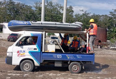 PLN Pulihkan Listrik 1.738 Rumah Pelanggan Terdampak Banjir Bandang Muratara Kurang dari 24 Jam