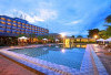 Suka Staycation ! Cari Hotel Elegan di Padang, Berikut 6 Tempat Terbaik, Buat Liburan Menyenangkan