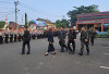 Kasdim 0405/Lahat Hadiri Upacara Hari Bhayangkara ke-80, Perkuat Sinergi TNI-Polri di Kabupaten Lahat